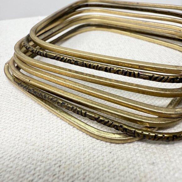 Rounded Square Shaped Stacking Bangle Set‎ of 7 Bracelets Modern Gold-Tone - Picture 3 of 5
